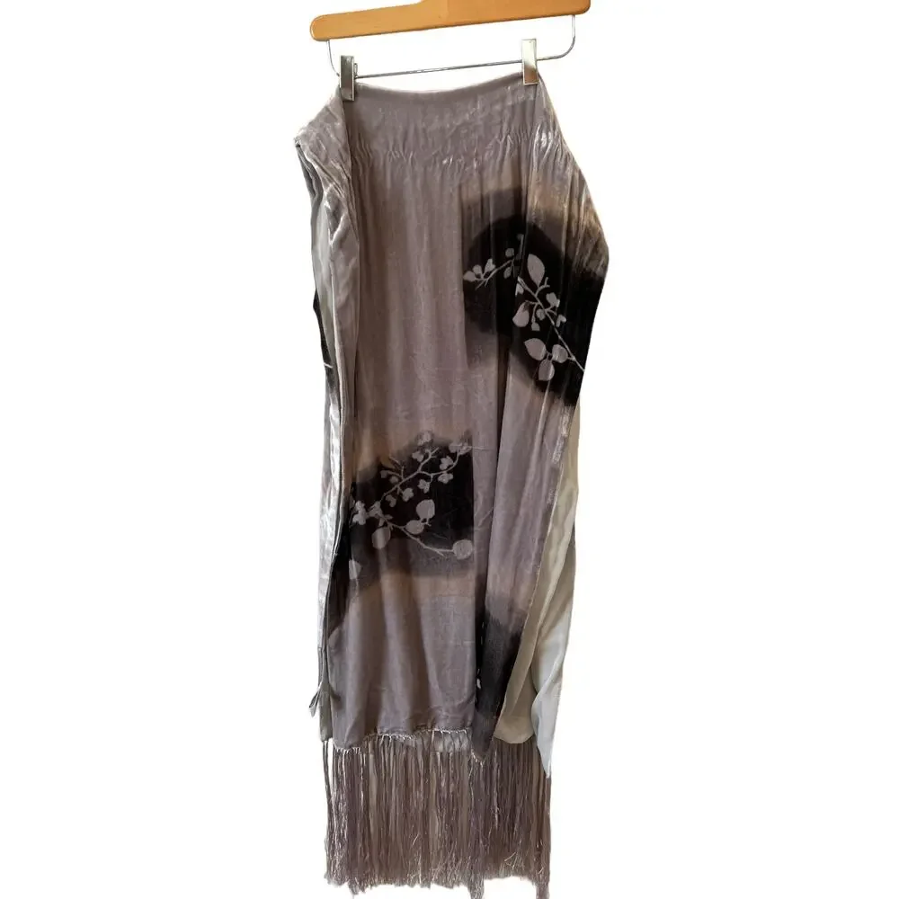 Oscar de la Renta Gray Velvet Long Rectangular Fringed Scarf